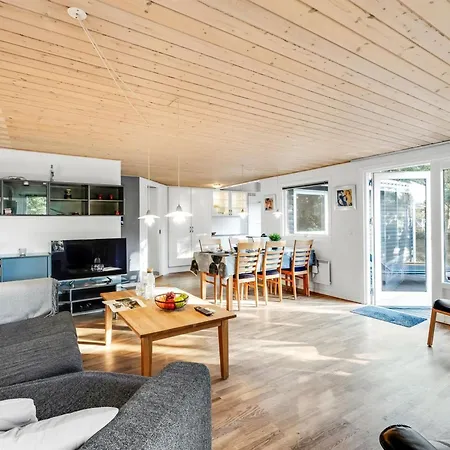 Feriehus Jula - 800m From The Sea By Interhome *